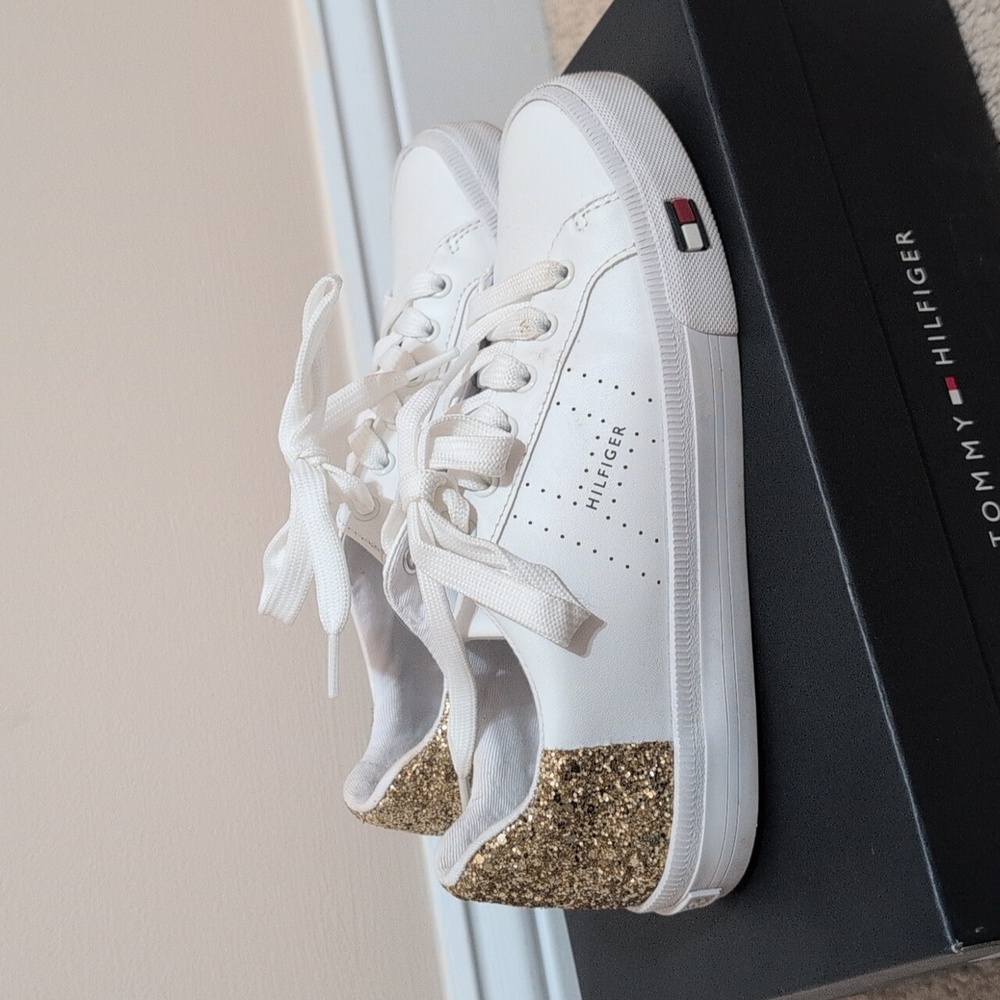 Women's White and Gold Sparkle Tommy Hilfiger Sneakers